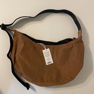 Baggu Medium Crescent Bag in Pinto